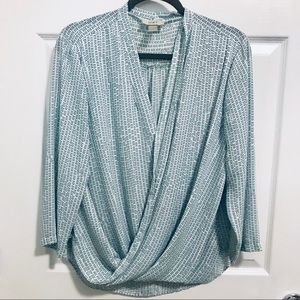 Loft- 3/4 sleeves flowy top